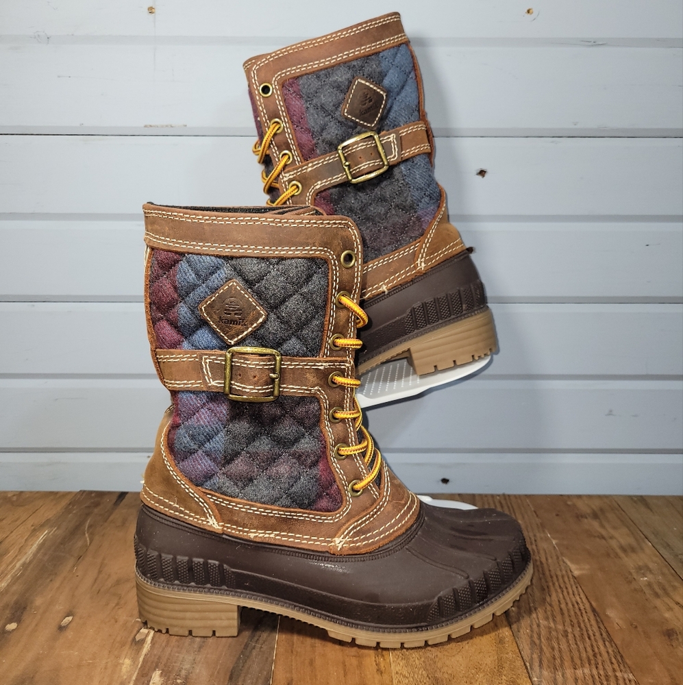 Kamik Sienna boots size 6